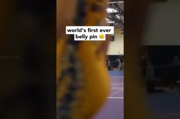 who allowed this 😭 #takedown #trending #wrestling #sport #sport #shorts #mma