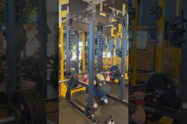 150 kgs x 1 (PR) #explore #shorts #youtubeshorts #gym #sigma #squat
