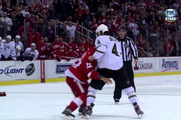 Jordin Tootoo vs Brenden Dillon fight 29 Jan 2013 Dallas Stars vs Detroit Red Wings NHL Hockey