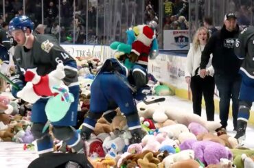 12/10/22: Oskar Olausson Sends Bears Flying