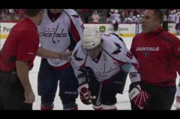 Alex Ovechkin Knee-on-Knee Collision with Gleason 11/30/2009
