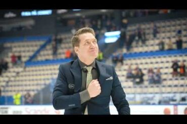 Hemmapremiär och Hallam-hyllning