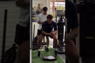 kuzmenko in gym workout