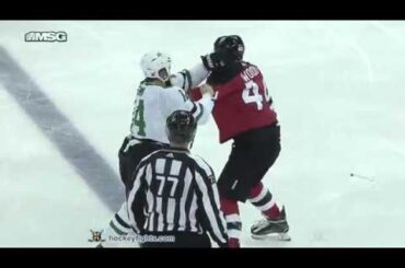 Jamie Benn vs Miles Wood Oct 16, 2018