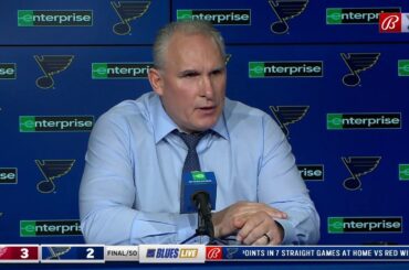 Craig Berube: 'We're passing up opportunities to get pucks to the net'