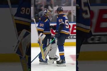 Parayko helps Hofer to the bench