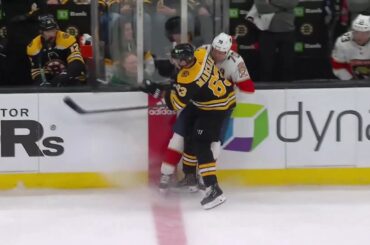 Brad Marchand hits Patric Hörnqvist at the red line