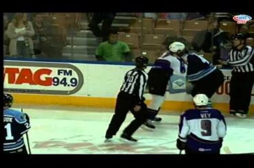 Andy Andreoff vs Jimmy Bonneau