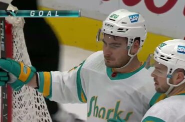 Alex Barabanov assists on Meier's goal vs Canucks (27 dec 2022)