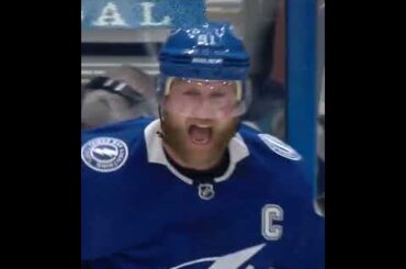 Stamkos strikes twice against the Rangers in Game 6