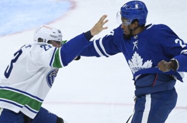 Why Alex Edler answered the bell with Wayne Simmonds