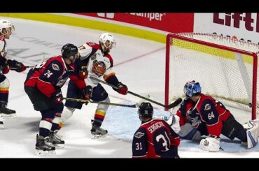 Foegele quick with his hands, feet on Otters go-ahead goal