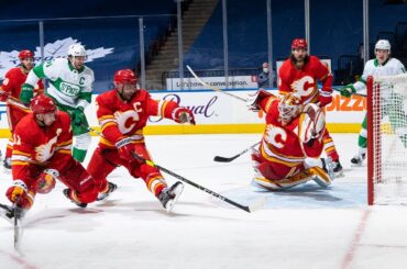Markstrom robs Matthews with incredible diving save
