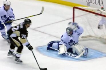 Bernier robs Hornqvist with stellar glove save