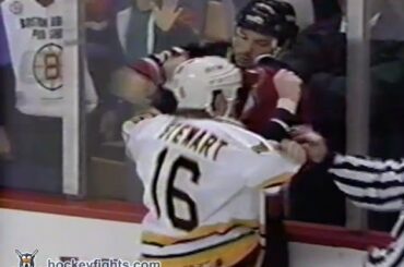 Bill Guerin vs Cam Stewart May 5, 1994