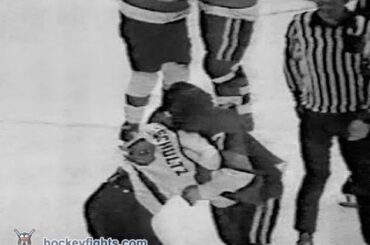 Dave Fortier vs Dave Schultz May 1, 1975