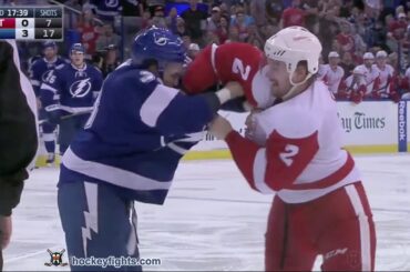 Brendan Smith vs J.T. Brown Mar 22, 2016