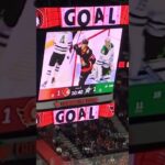 BUT: Chris Tierney vs Stars (17 octobre 2021)