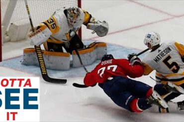 Gotta See It: TJ Oshie Scores With One Hand While Diving To The Ice