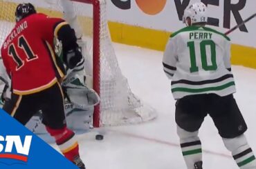 Mikael Backlund Breaks With Elias Lindholm, Sneaks Short-handed Goal Past Anton Khudobin