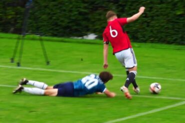 17 Year Old Finley McAllister Plays Like Prime Paul Scholes | The Future of Manchester United