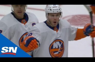 Anthony Beauvillier Caps Off Islanders' Pretty Passing Play With Goal Against Predators