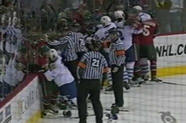 Ian White vs Cal Clutterbuck Jan 27, 2009