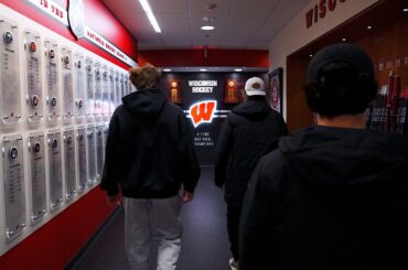 Wisconsin Hockey || Ep 404 || A Day in the Life