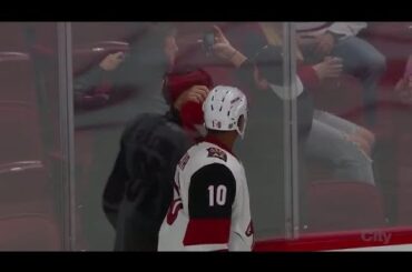 Duclair takes selfie with group of former teammates