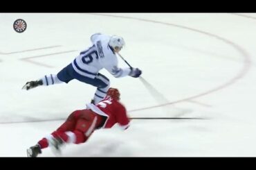 Carrick feeds Marner with sweet stretch pass