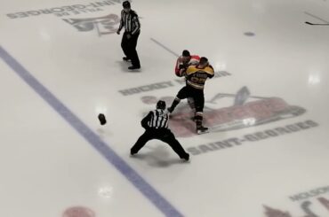 Fight/Bagarre Marc-Olivier D'amour vs Dylan Labbé 5 mars 2022