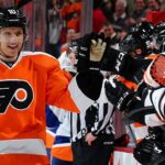 Schenn beats Halak with 2.1 remaining for GWG