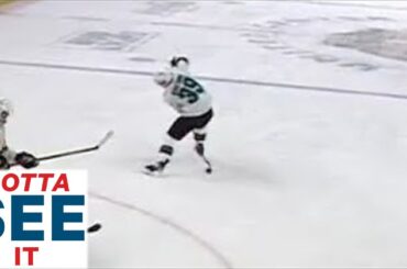 GOTTA SEE IT: Logan Couture Between The Legs Touch Pass Sets Up Timo Meier Goal