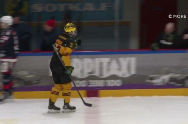 Jani Nyman takoi hattutempun avauserässä!