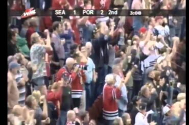 Oliver Bjorkstrand Amazing Backhand Goal vs Seattle (10/3/14)