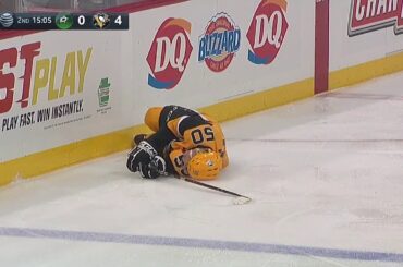 Jusso Riikola’s head crashes into glass after late hit from Bret Ritchie