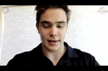 Ducks prospect Olen Zellweger accepts WHL Defenseman of the Year Award