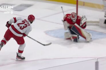 Sergei Bobrovsky stops Noesen on a breakaway chance in game 3 (2023)