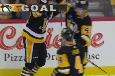 Poehling scores goal