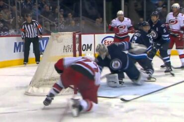 Ondrej Pavelec robs Justin Faulk | 04.18.2013