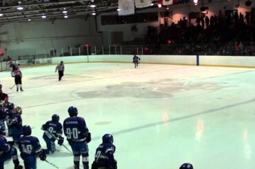 Adam Gaudet marque en tir de barrage dans un match International