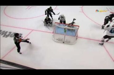 Alex Barabanov assists on Hertl's OT beauty vs Kings (10 mar 2022)