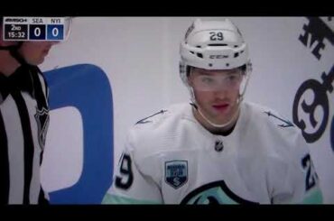 Kraken's Dunn takes down Islanders' Pageau in front of Kraken net, receives roughing penalty