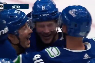 Canucks DESTROYED the Oilers...