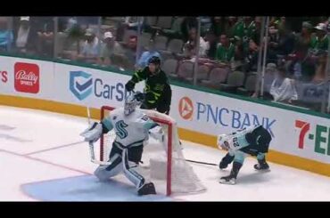 Vladislav Namestnikov scores from Gurianov's pass vs Seatle (23 apr 2022)