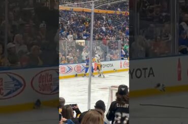 Sidney Crosby vs Peyton Krebs Fight👊🏻💥 | Buffalo Sabres vs Pittsburgh Penguins