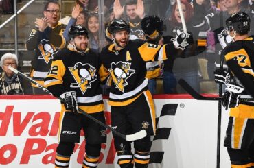Kris Letang undresses two defenders to score go-ahead goal