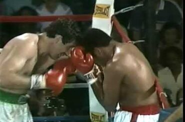 Gerry Cooney vs Jimmy Young