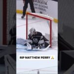 LA Kings Organist Plays “Friends” Theme In Honor Of The Late Matthew Perry, A Big Kings Fan ❤️