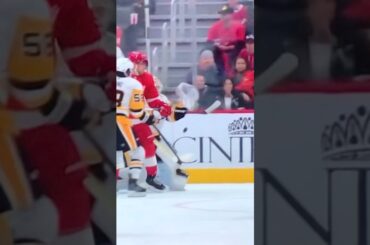 Red Wings C #18 Andrew Copp 🥅(2) 🏒Tip~In Goal. *good hands*